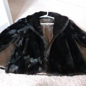 Tissavel Real France Celebrity elegant fashion Fur